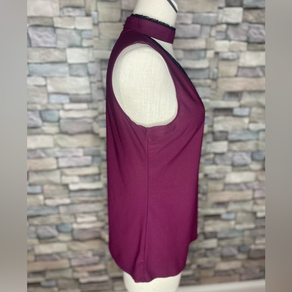 tempted hearts beautiful maroon tank top with black lace neck & choker collar - Picture 5 of 12